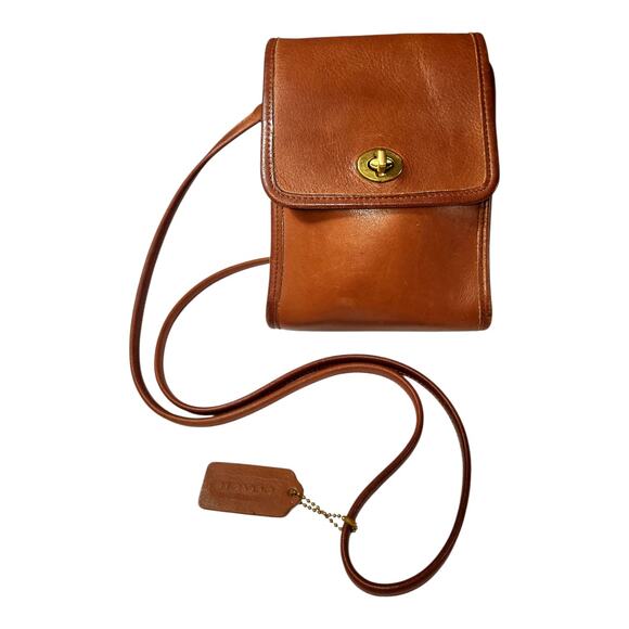 Vintage Coach Brown Leather Crossbody Bag Shoulder Purse Brass Lock C6D-9893 - Picture 1 of 9